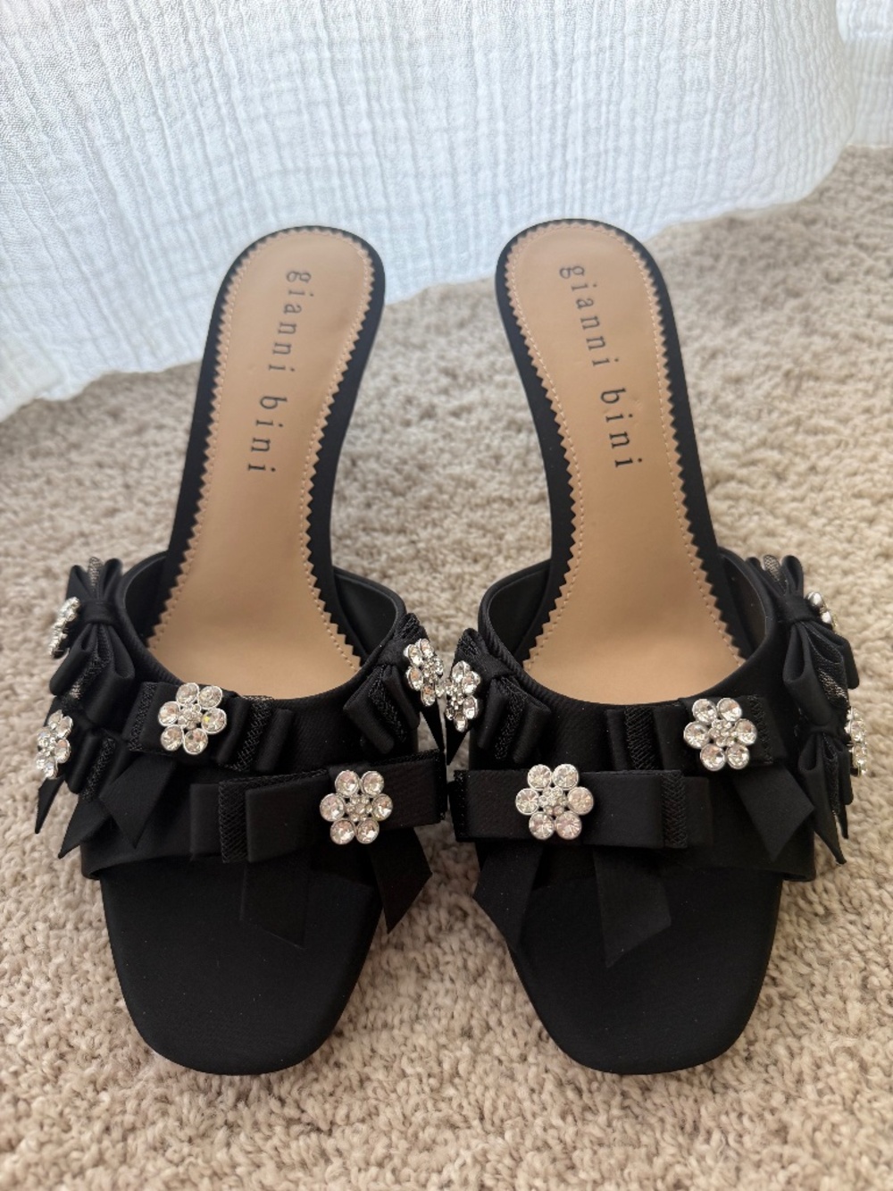 Gianni Bini Sparkly Black Bow Open Toe Backless Heels Size 10